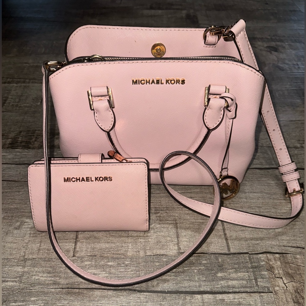 Light Pink Michael Kors Satchel Bag and Wallet Set